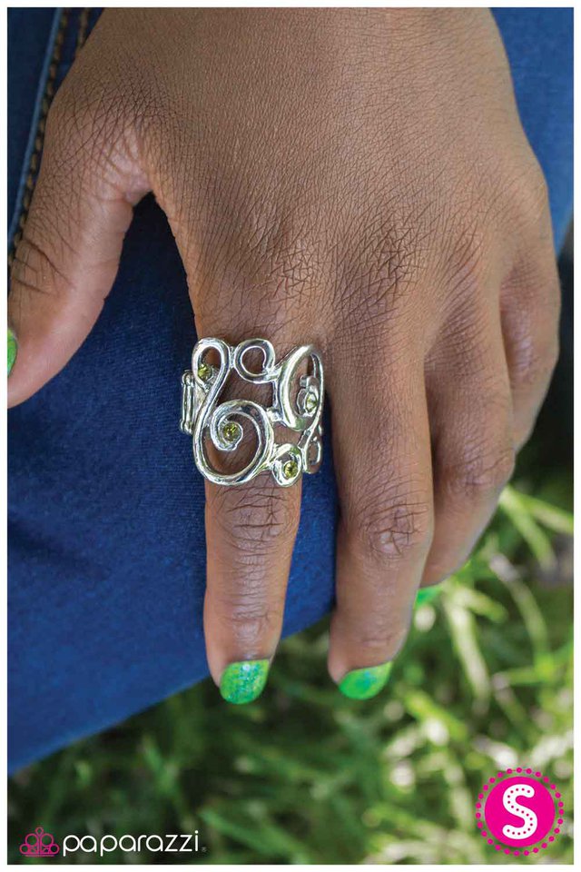 hitting-a-high-note-green-p4wh-grsv-001gj