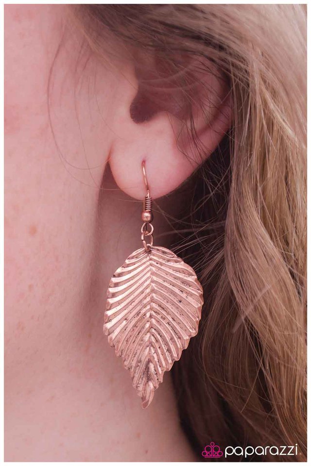 Paparazzi ♥ Do Not Leaf Me - Copper Necklace ♥ Necklace