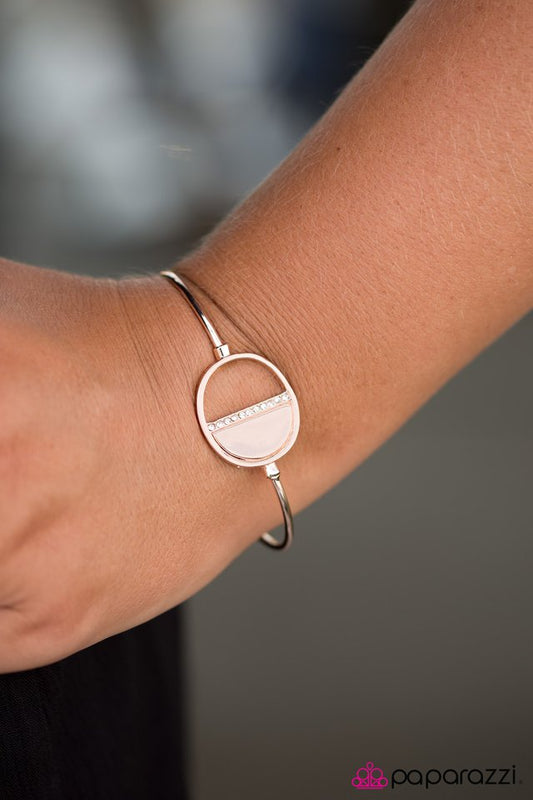 working-on-a-gleam-rose-gold-p9re-gdrs-097xx