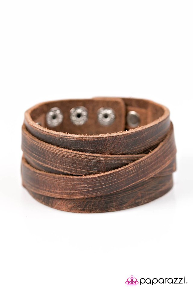 Paparazzi ♥ All Hands On Deck - Brown ♥ Bracelet