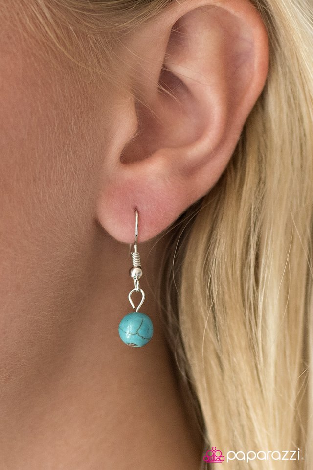 Paparazzi ♥ River Cache - Blue ♥ Necklace