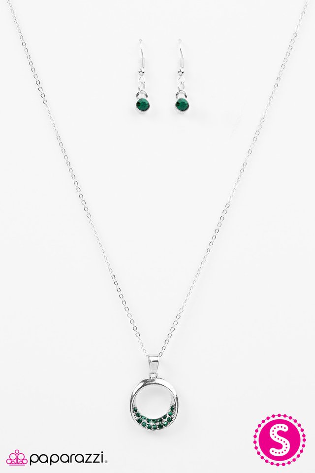 Paparazzi ♥ All The Glitter In The World - Green ♥ Necklace