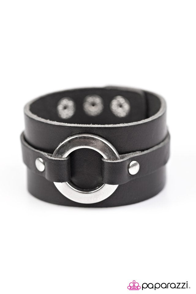 Paparazzi ♥ Outlaw Club - Black ♥ Bracelet