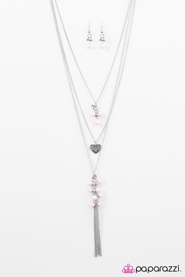 Paparazzi ♥ Whats Not To Love? - Pink ♥ Necklace