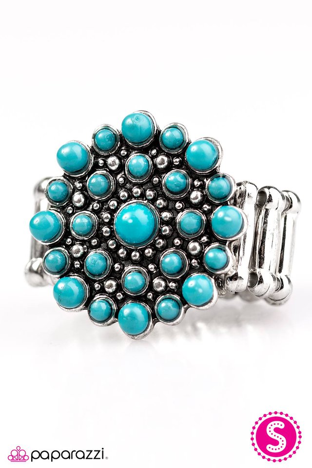 Paparazzi ♥ Desert Dahlia - Blue ♥ Ring