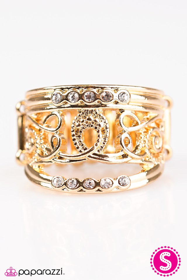 Paparazzi ♥ I Feel REFINED - Gold ♥ Ring