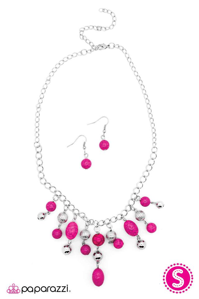 Paparazzi ♥ Pebble for your Thoughts? - Pink ♥ Necklace