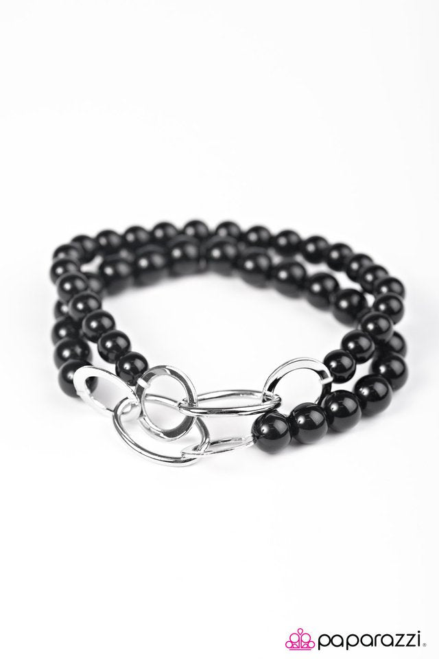 Paparazzi ♥ Dreamy Delight - Black ♥ Bracelet