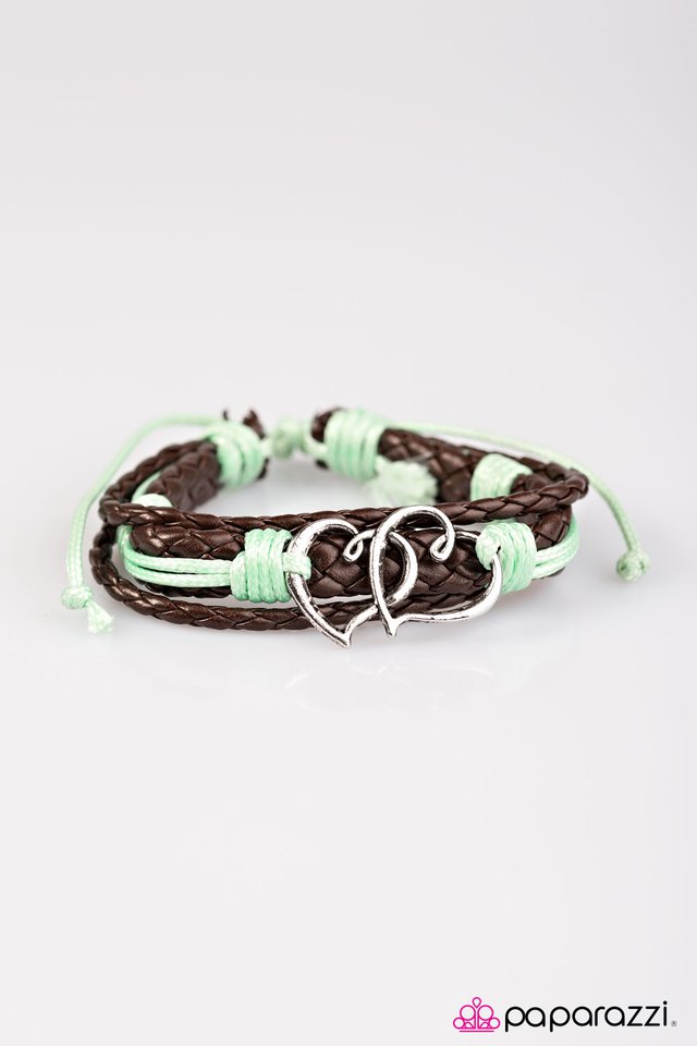 Paparazzi ♥ Your Heart Knows The Way - Green ♥ Bracelet