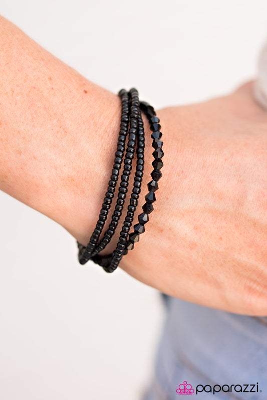 seeing-is-bead-lieving-black-p9re-bkxx-097gg