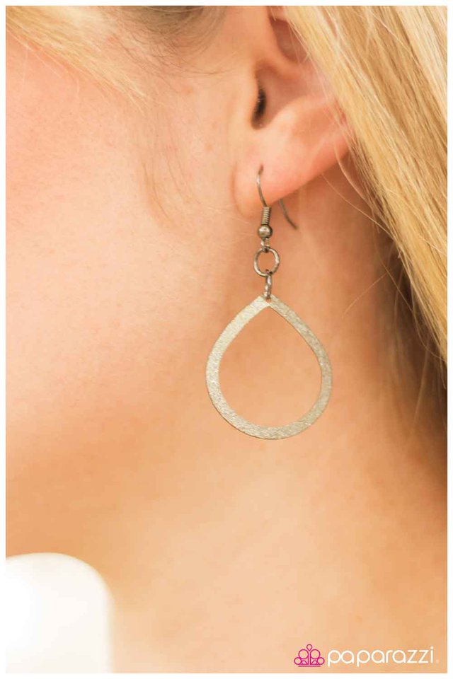 Paparazzi ♥ All That Glitters - Black ♥ Necklace