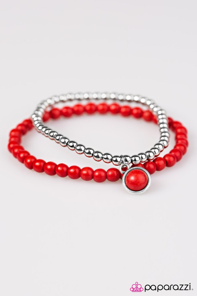 Paparazzi ♥ Desert Dunes - Red ♥ Bracelet