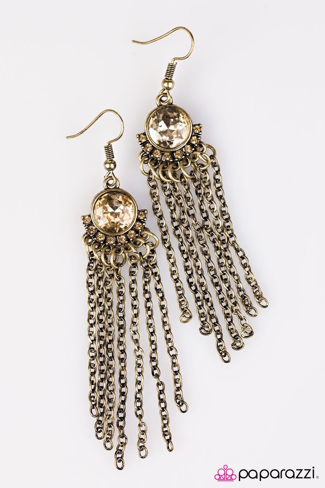 Paparazzi ♥ Wham GLAM! - Brass ♥ Earrings