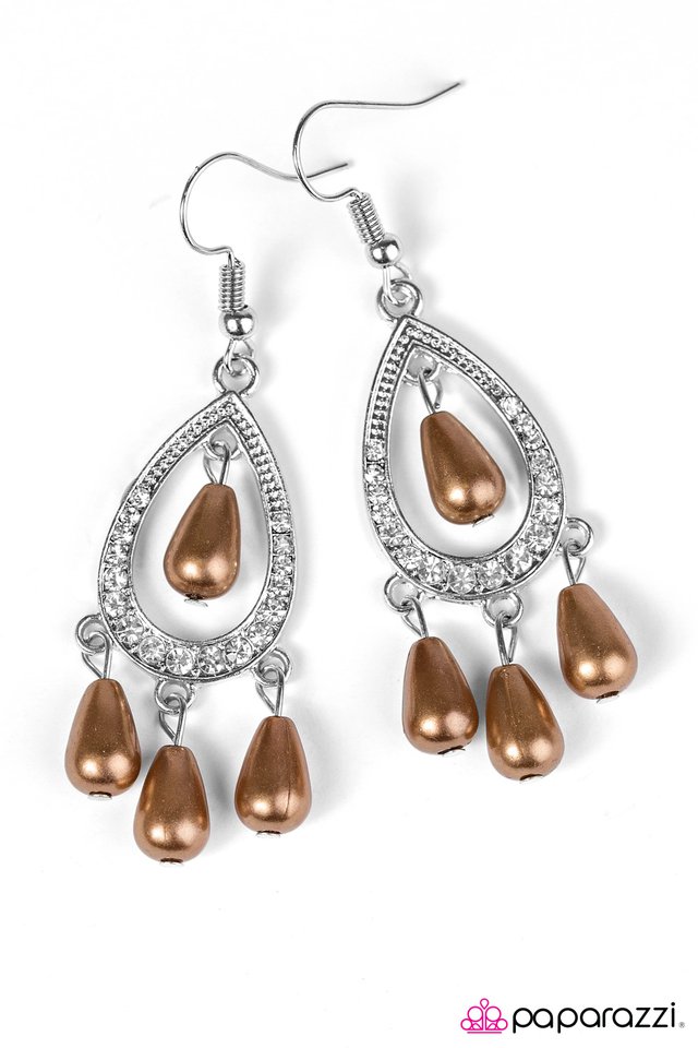 Paparazzi ♥ Glam Challenge - Brown ♥ Earrings