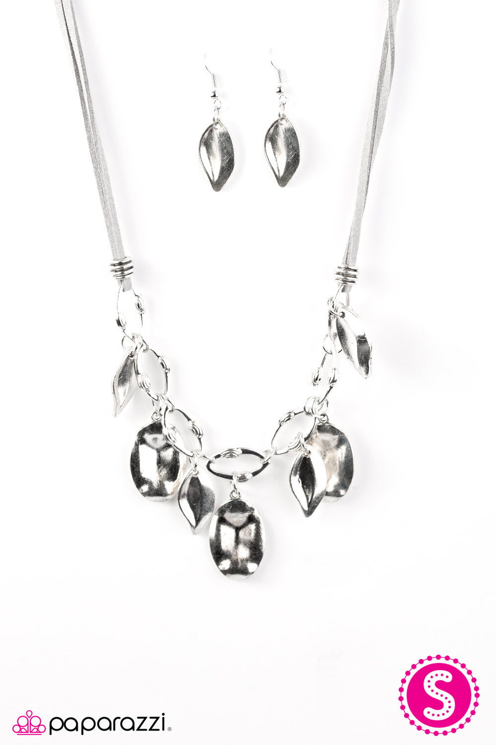Paparazzi ♥ Nature Versus Nurture - Silver ♥  Necklace