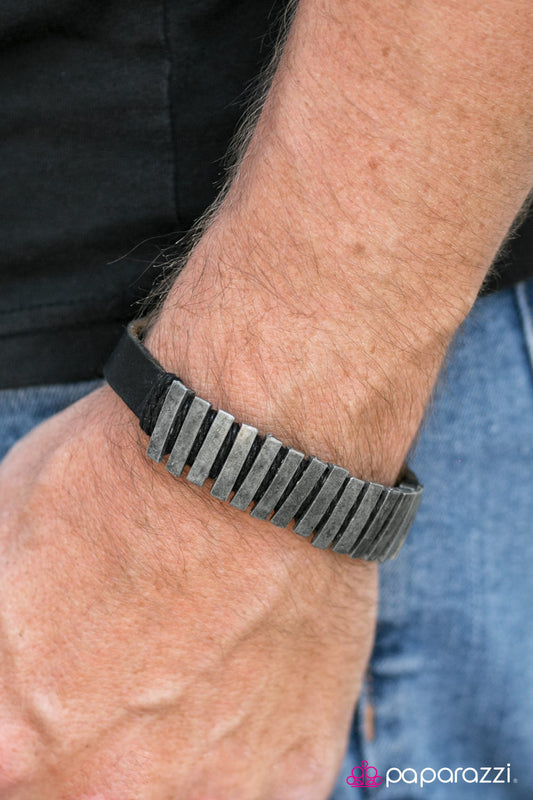 rock-out-black-p9ur-bkxx-180xx