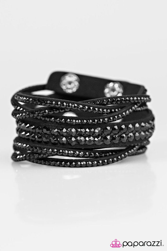Paparazzi ♥ All Hairspray and Glitter 2 - Black ♥ Bracelet