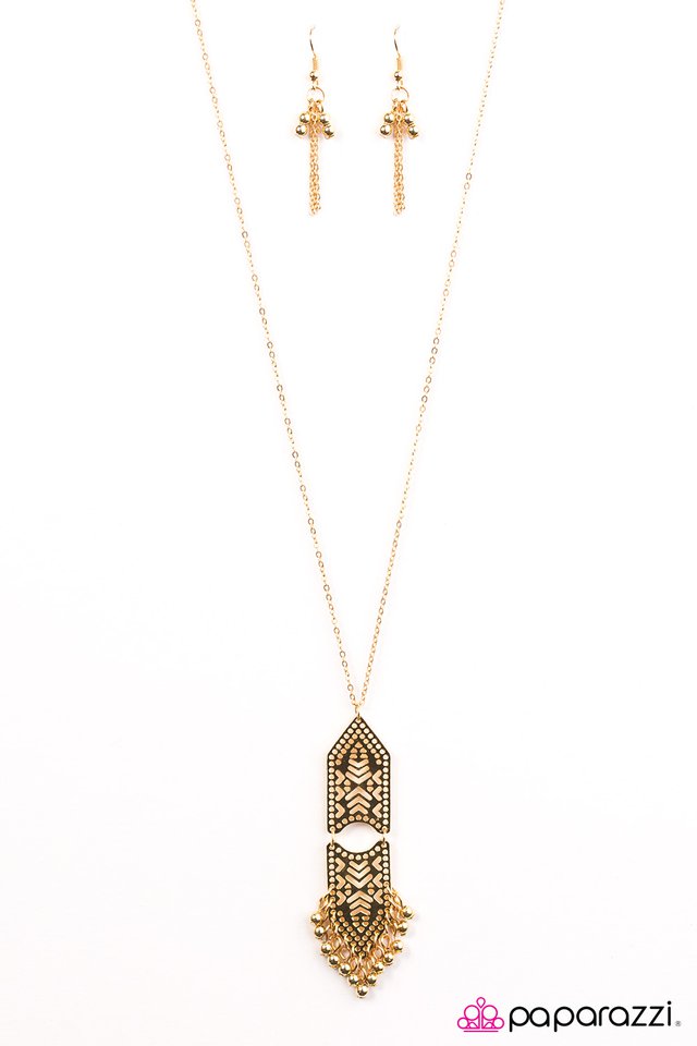 Paparazzi ♥ Mayan Magnificence - Gold ♥ Necklace