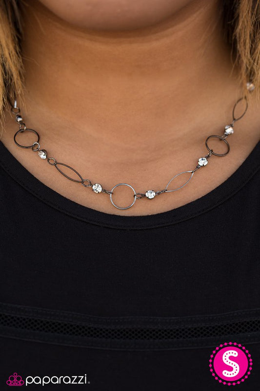 follow-the-glitter-black-p2re-bkxx-153gy