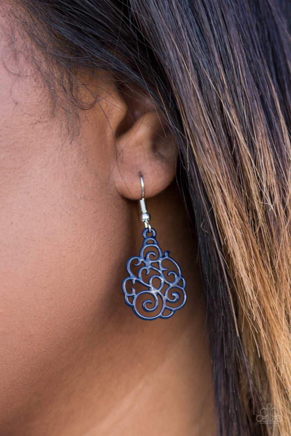 Paparazzi ♥ Happy DAZE - Blue ♥  Earrings