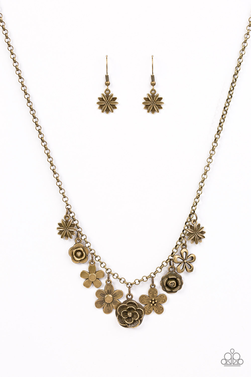 head-over-roses-brass-p2wh-brxx-089xx