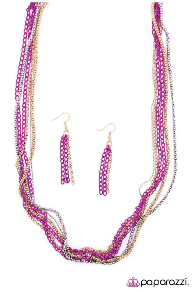 Paparazzi ♥ Under the City Lights - Purple ♥ Necklace