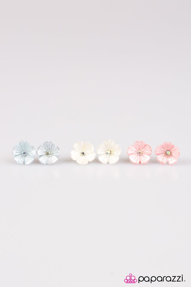 starlet-shimmer-earring-kit-2-p5ss-mtxx-060xx
