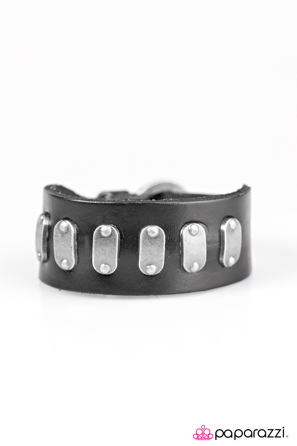 Paparazzi ♥ Marked Man - Black ♥  Bracelet