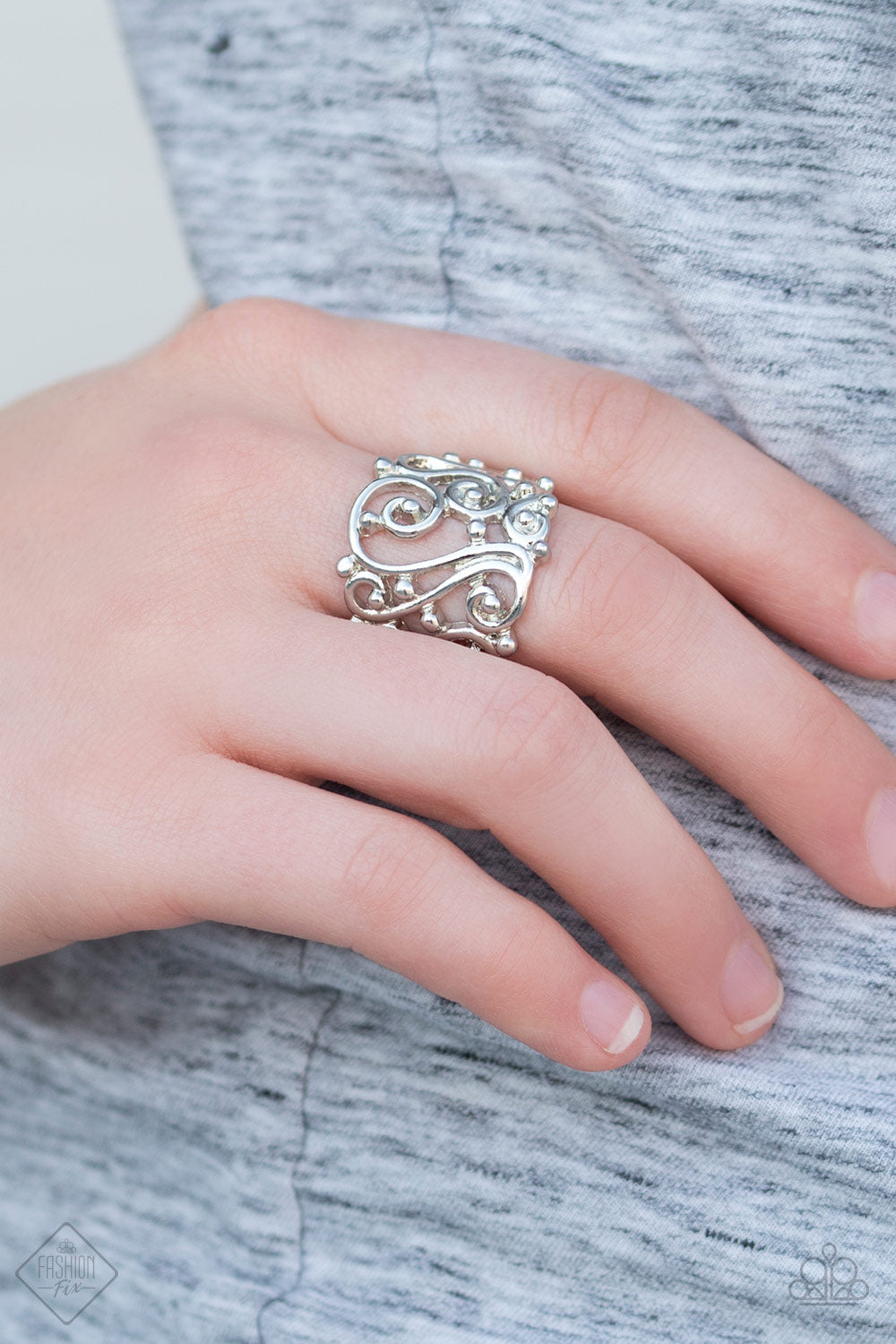 Paparazzi ♥ REGAL Advice - Silver ♥  Ring