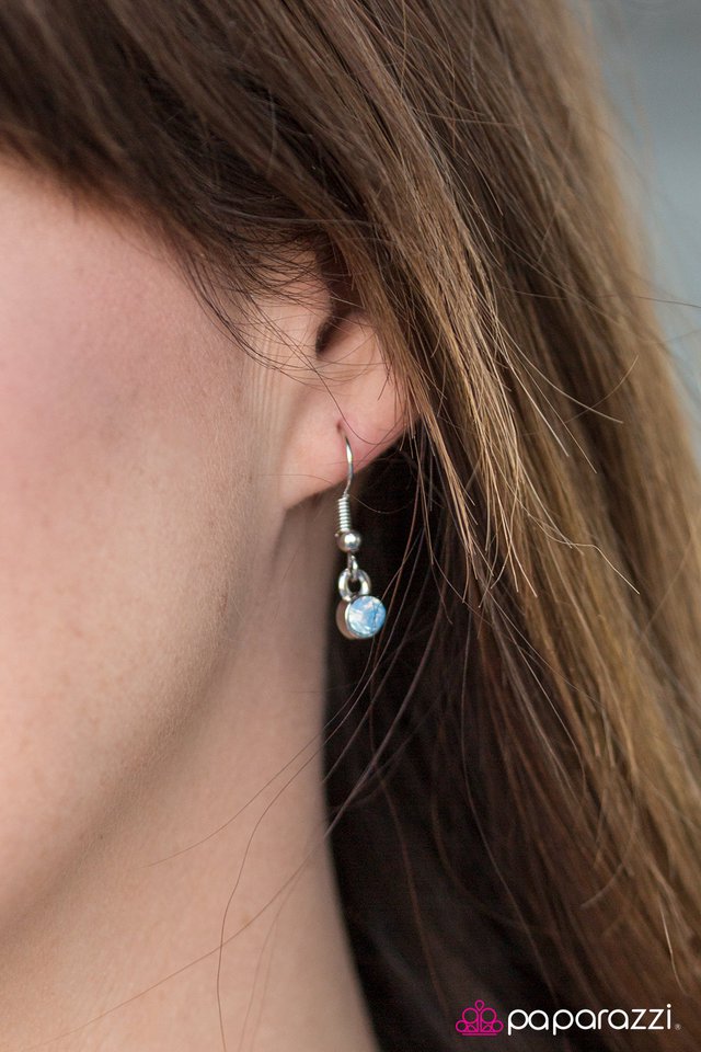 Paparazzi ♥ Stay Sparkly - Blue ♥ Necklace