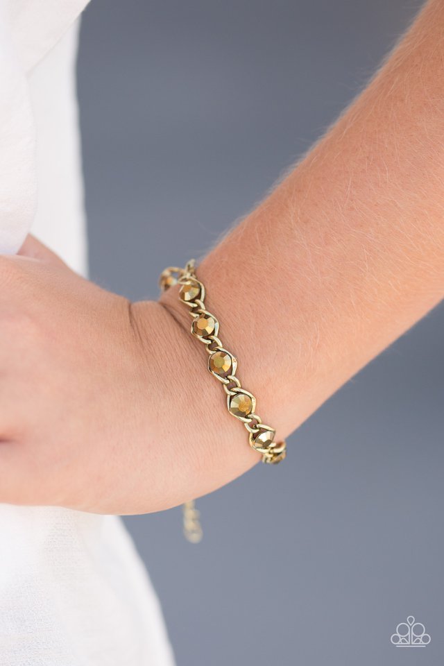 Paparazzi ♥ Last GLAM Standing - Brass ♥ Bracelet