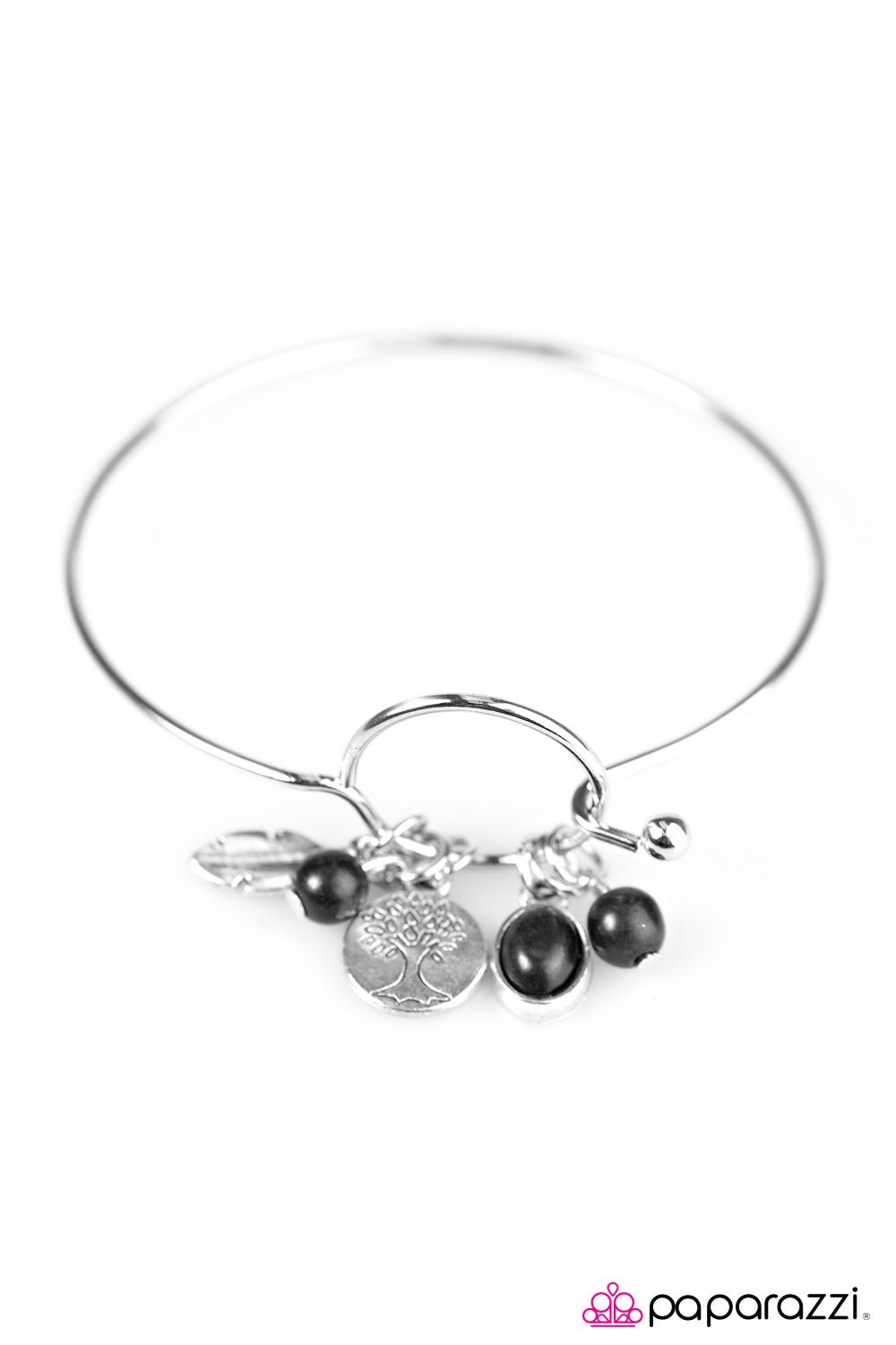 Paparazzi ♥ What On Earth? - Black ♥  Bracelet