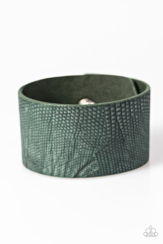 on-your-beast-behavior-green-p9ur-grxx-016xx