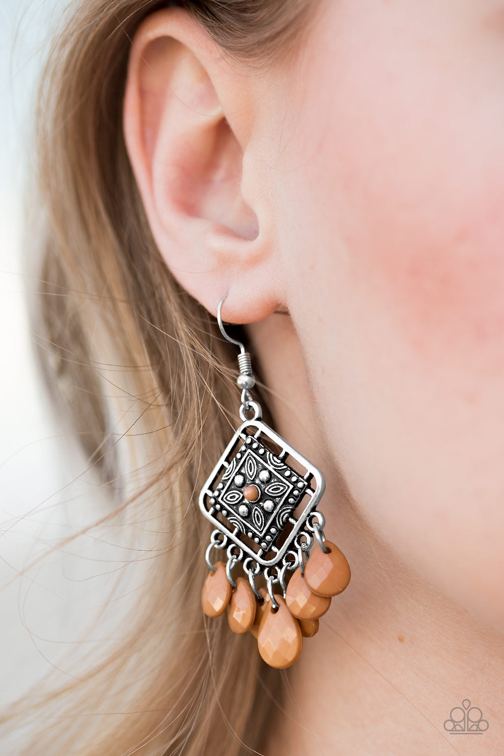 Paparazzi ♥ San Diego Spree- Brown ♥  Earrings
