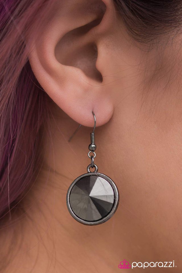 Paparazzi ♥ Hypnotized - Black/Gunmetal ♥ Necklace
