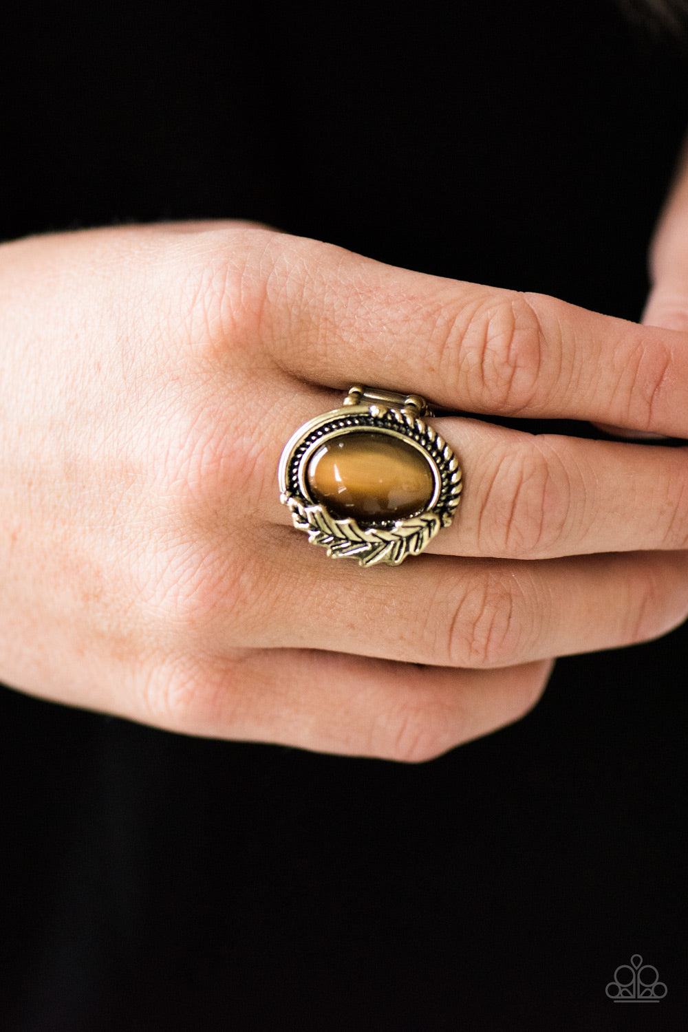 Paparazzi ♥ Seasonal Shimmer - Brass ♥  Ring