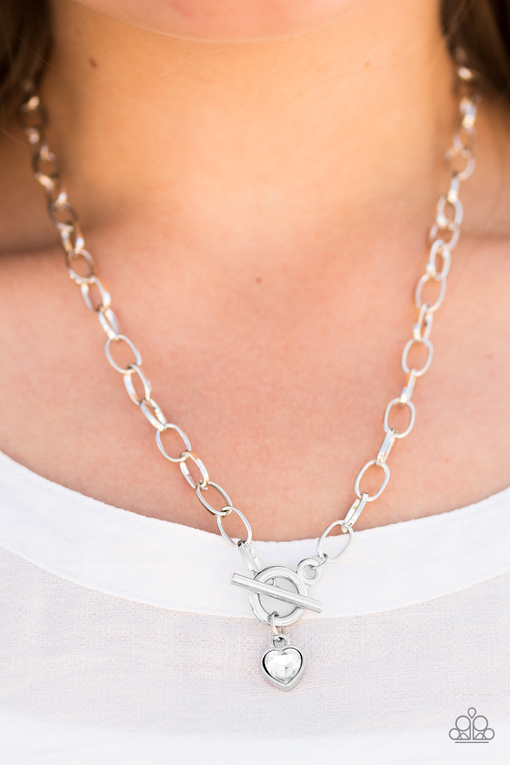 Paparazzi ♥ Let Your Heart Shine - White ♥  Necklace