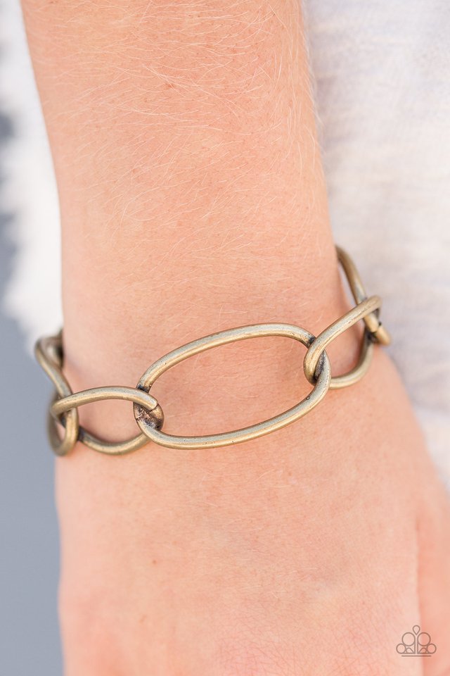 Paparazzi ♥ CHAIN and Simple - Brass ♥ Bracelet