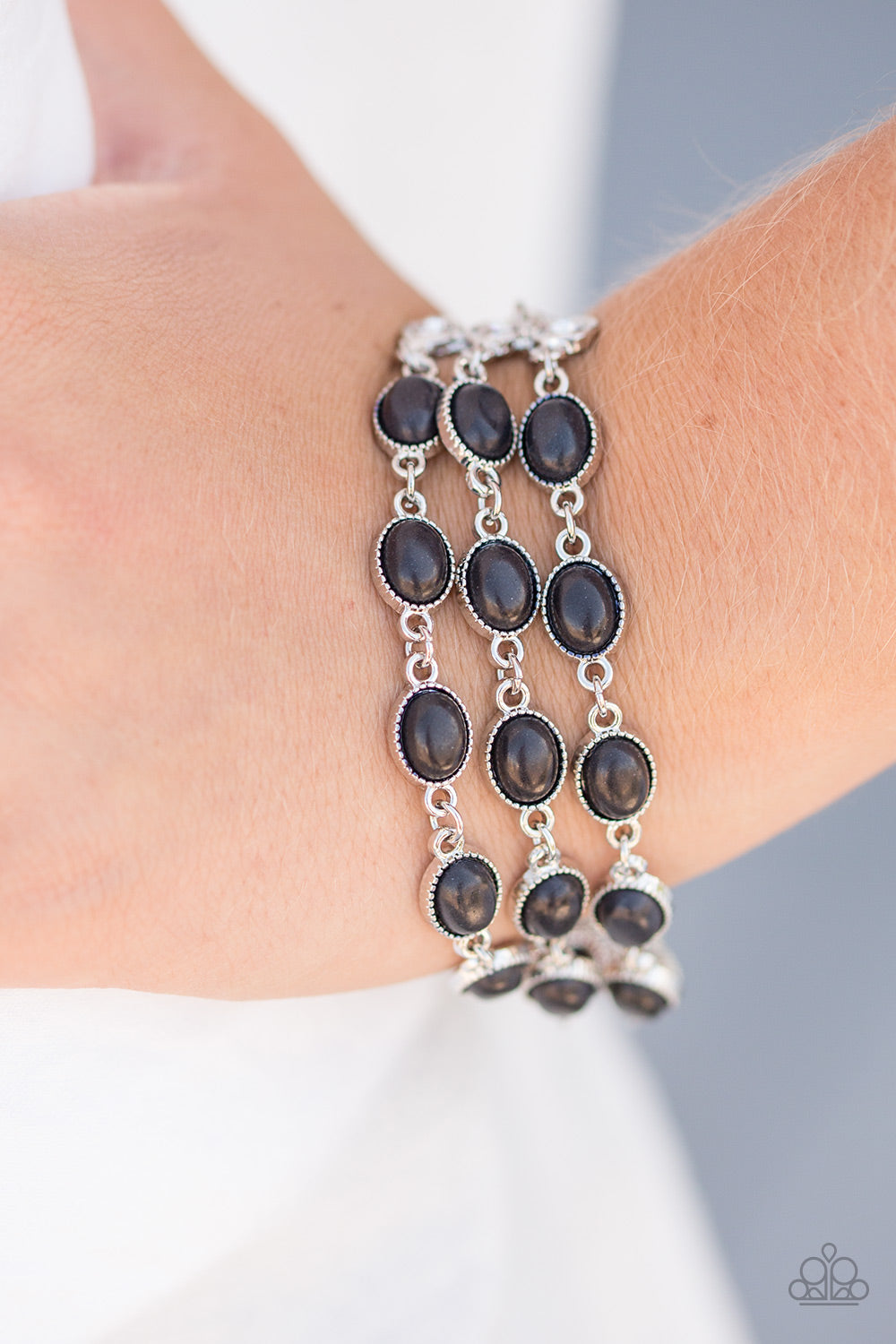 Paparazzi ♥ Stone Goddess - Black ♥  Bracelet