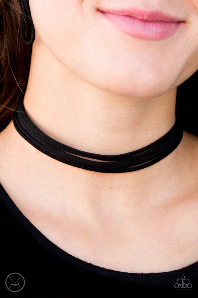 Paparazzi ♥ Here, Kitty Kitty - Black ♥ Necklace
