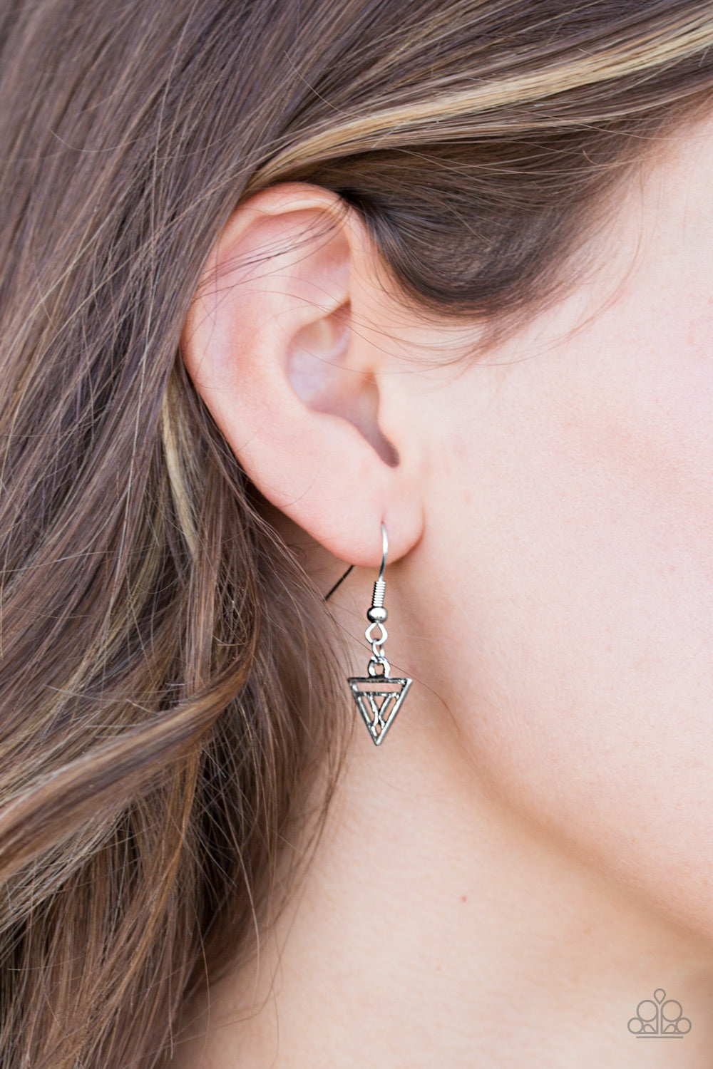 Paparazzi ♥ Point Of Perfection - Silver ♥  Necklace