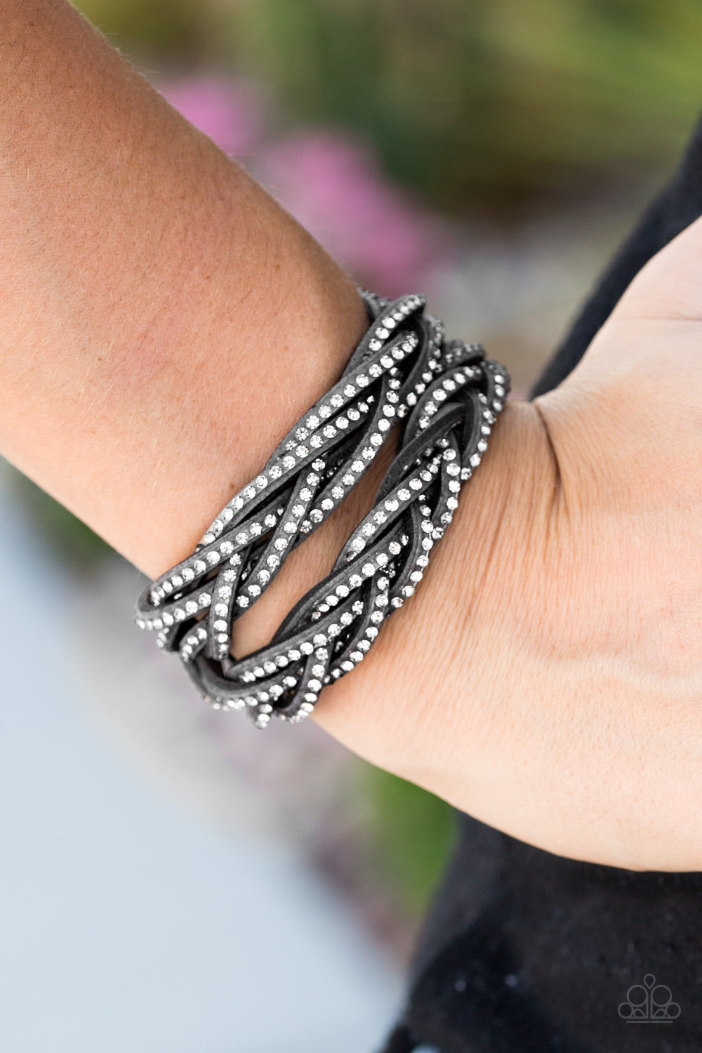 Paparazzi ♥ Musing Maverick - Silver ♥  Bracelet