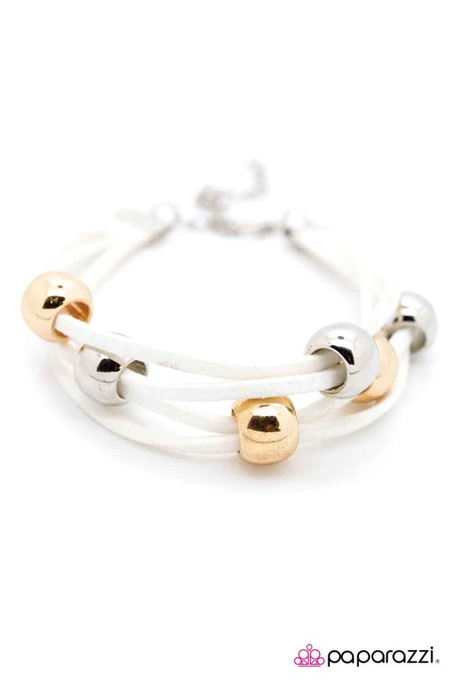 Paparazzi ♥ Overly Understated - White ♥ Bracelet