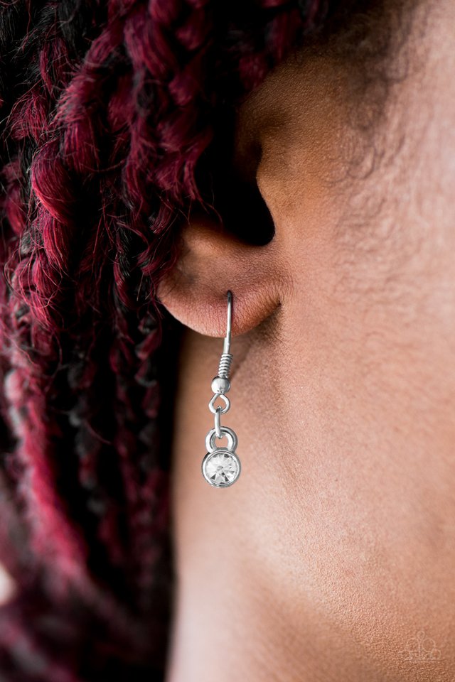 Paparazzi ♥ All I Need Is Glitter - White ♥ Necklace