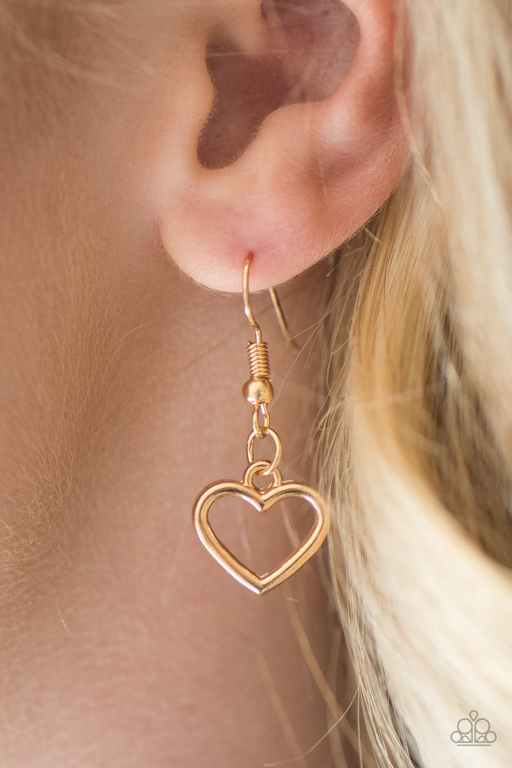 Paparazzi ♥ Dear Heart - Gold ♥  Necklace