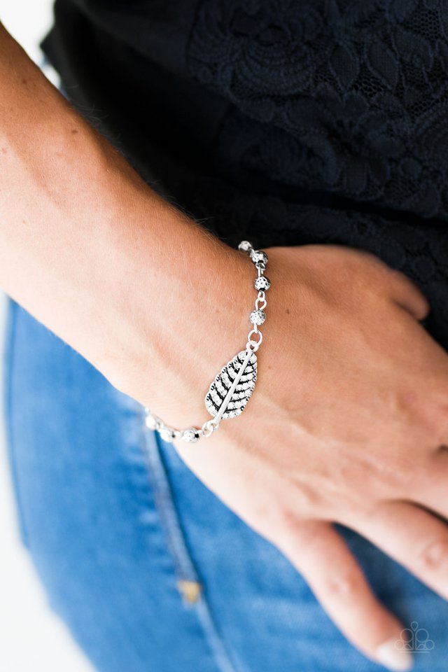 Paparazzi ♥ I Believe I Can Fly - White ♥ Bracelet