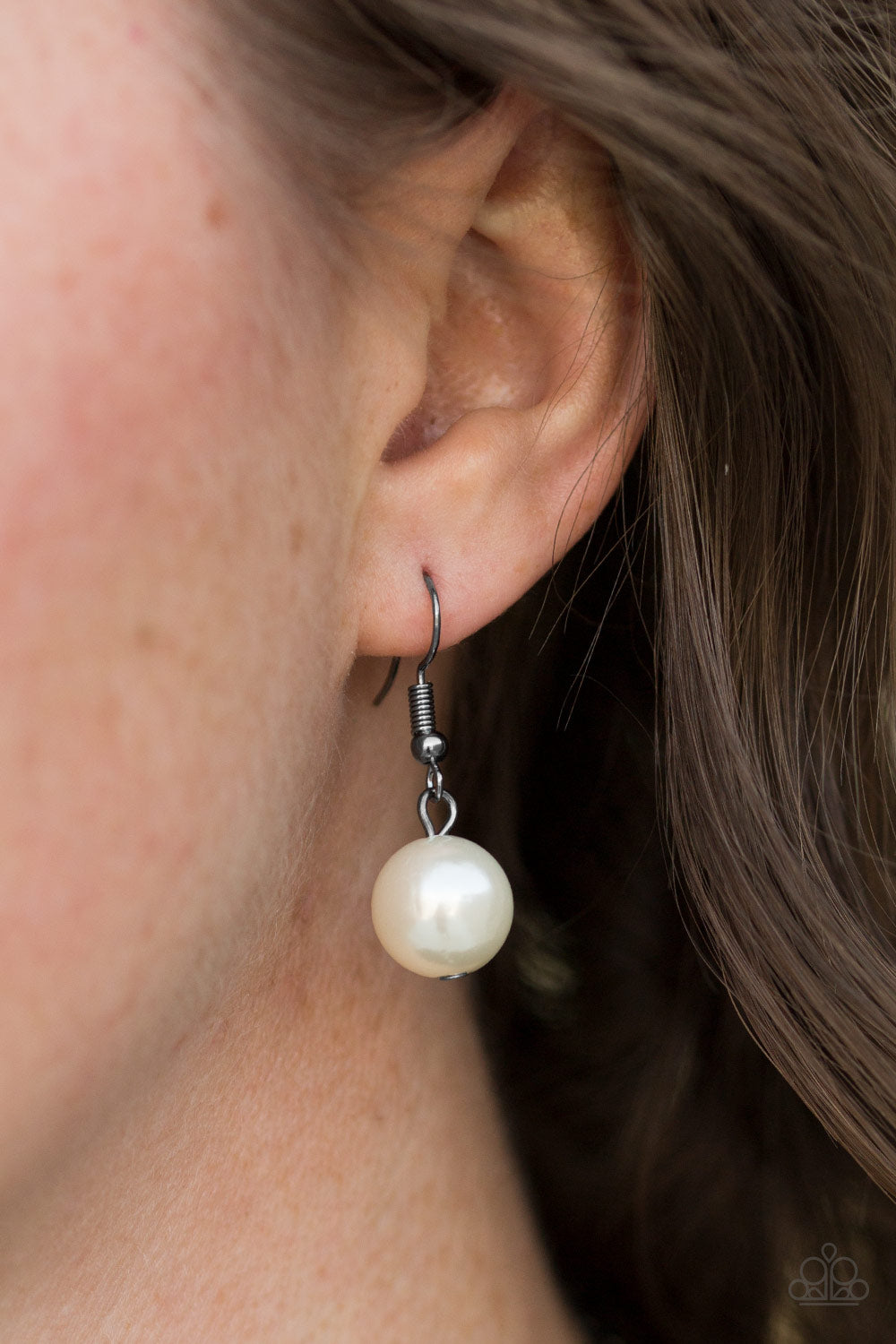 Paparazzi ♥ CHIC-ing Revenge - Black Lanyard ♥  Lanyard