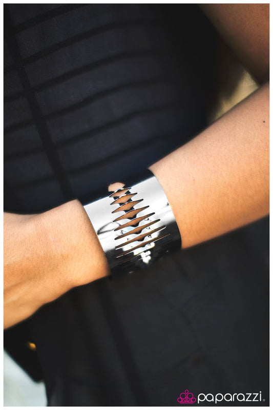 i-need-to-vent-p9tr-bkxx-003fm