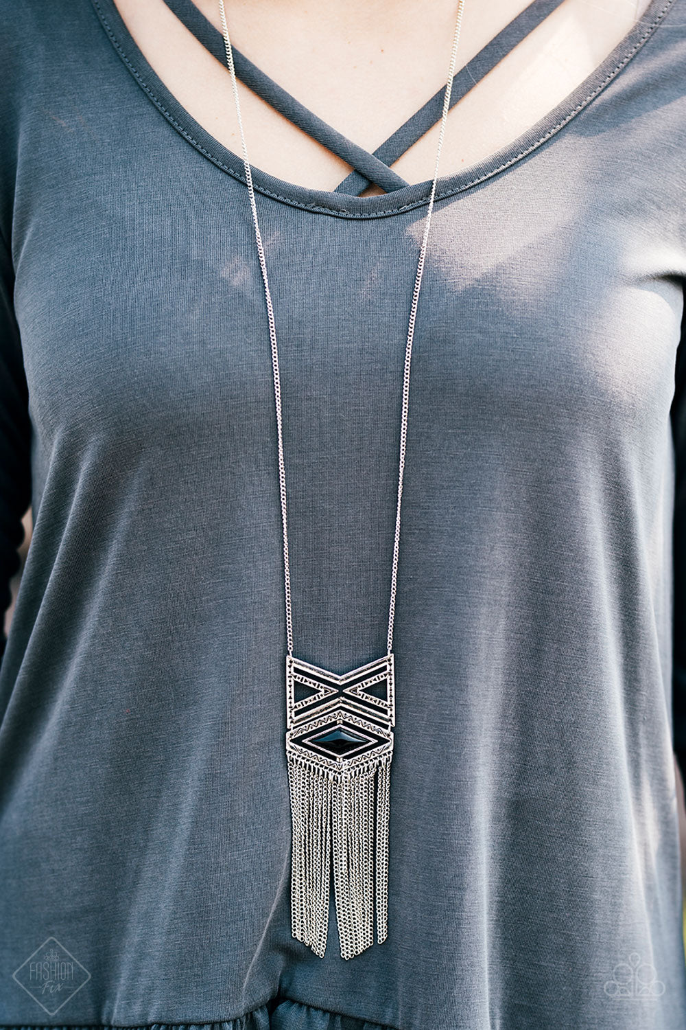 Paparazzi ♥ TRIBAL By Fire - Black ♥  Necklace