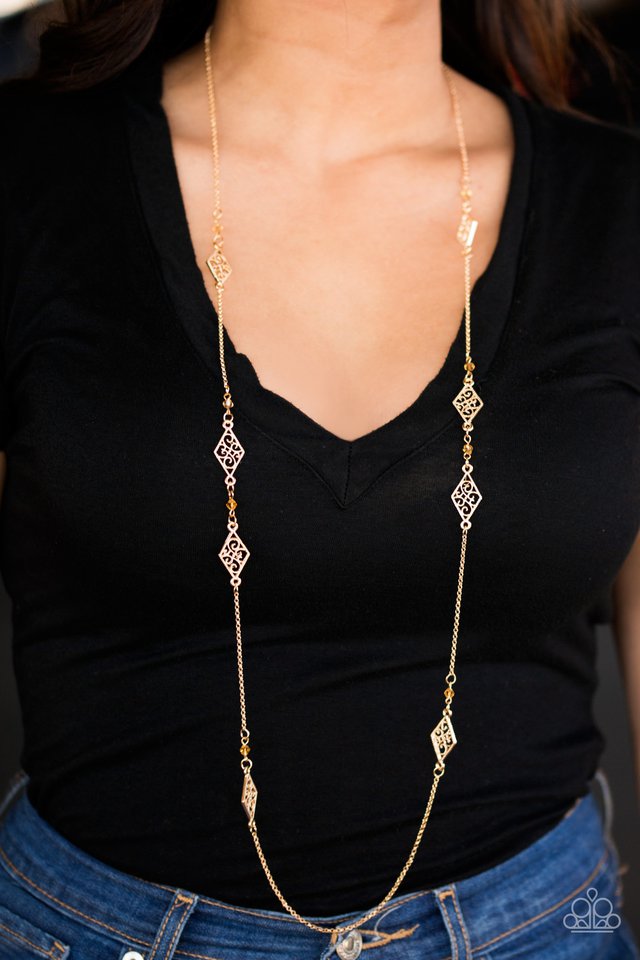 Paparazzi ♥ Starlight Carpet Ride - Gold ♥ Necklace